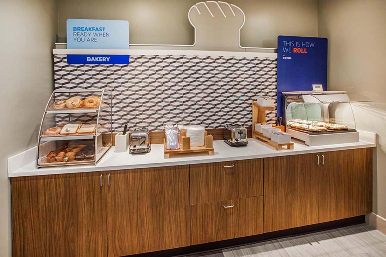 Holiday Inn Express Hotel & Suites Bethlehem Airport/Allentown Area By Ihg Kültér fotó